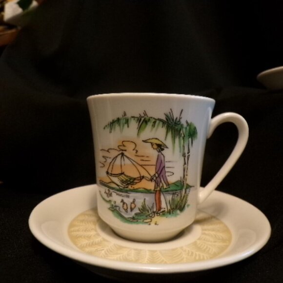 1950s Vintage Villeroy and Boch Luxembourg Demitasse Cups Set - Picture 9 of 9